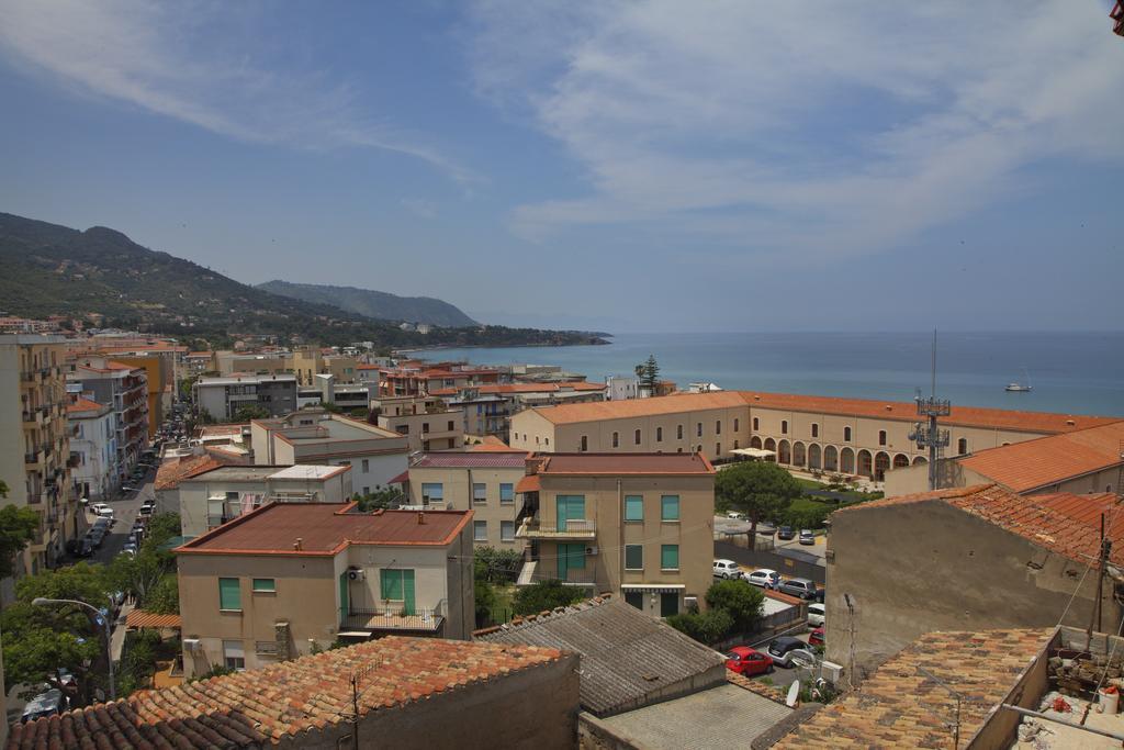 Garibaldi B&B Cefalu Exterior photo